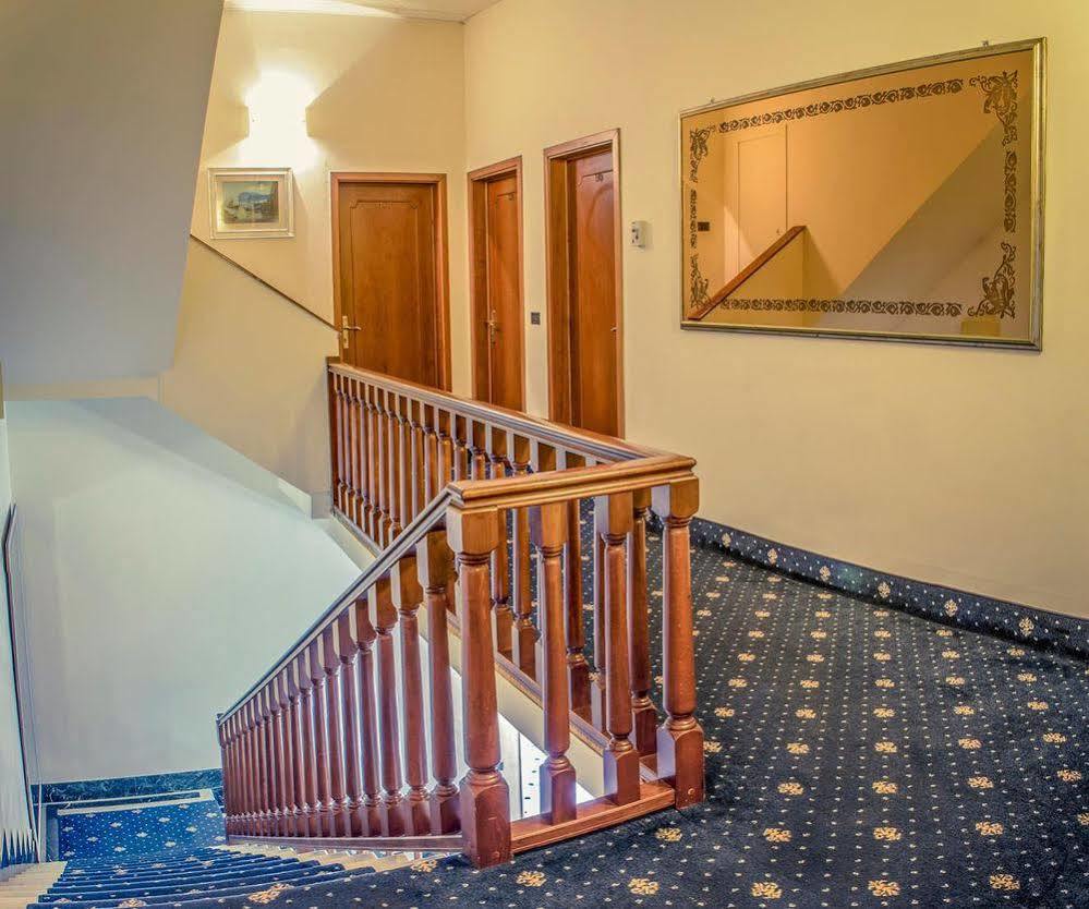 Hotel Gigliola Камайоре Экстерьер фото